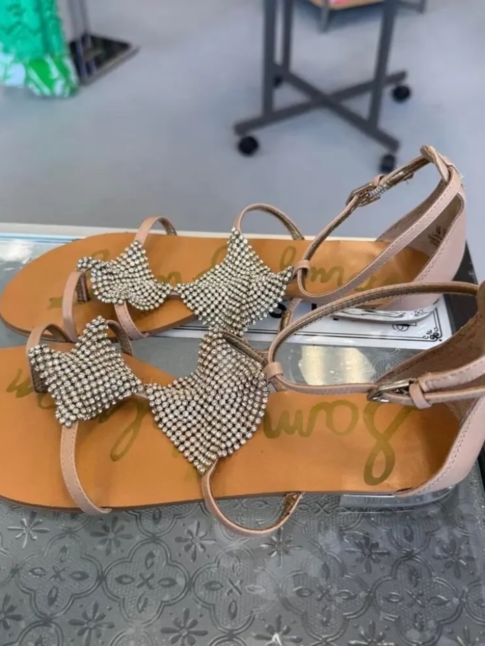 Sam Edelman Size 7 Tan Rhinestone Sandals lot6411